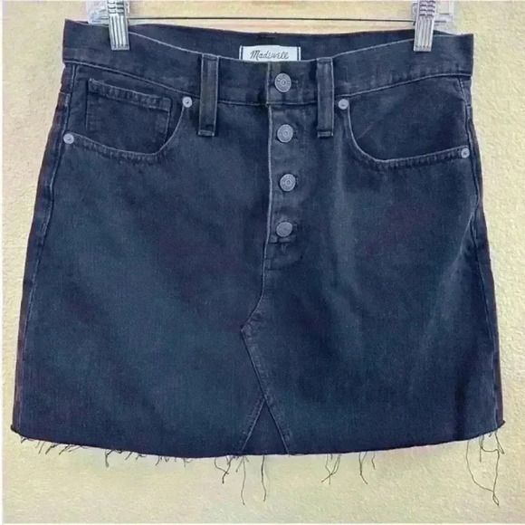 Madewell- "Rigid Denim A-line" Skirt Size
28 NWT! - Picture 5 of 11